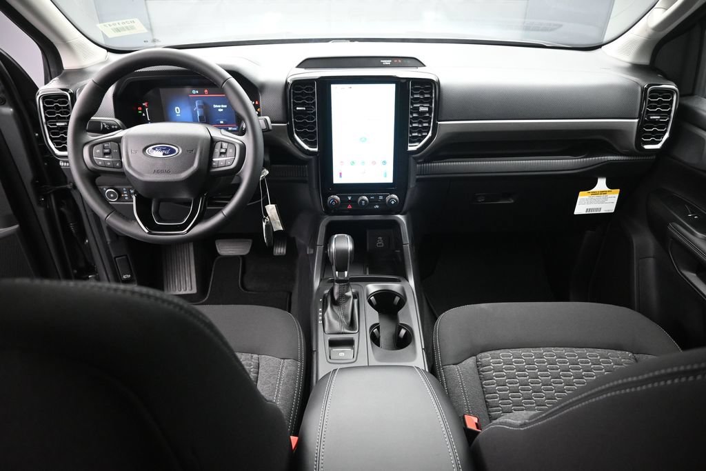 New 2026 Carbonized Gray Metallic Ford XLT image 18