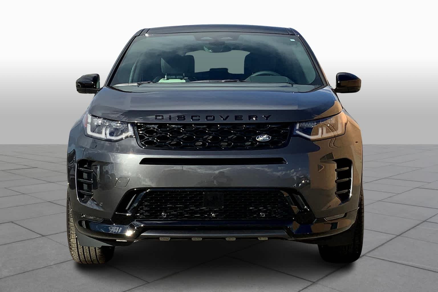 Used 2025 Carpathian Gray Premium Metallic Land Rover Dynamic SE image 3