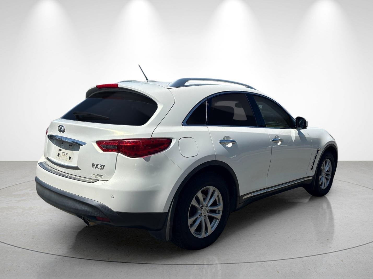 Used 2013 Moonlight White INFINITI Base image 5