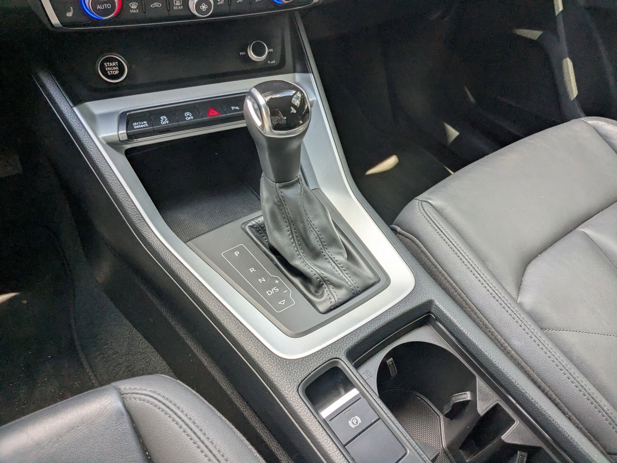 Used 2021 Blue Metallic Audi S line Premium image 18