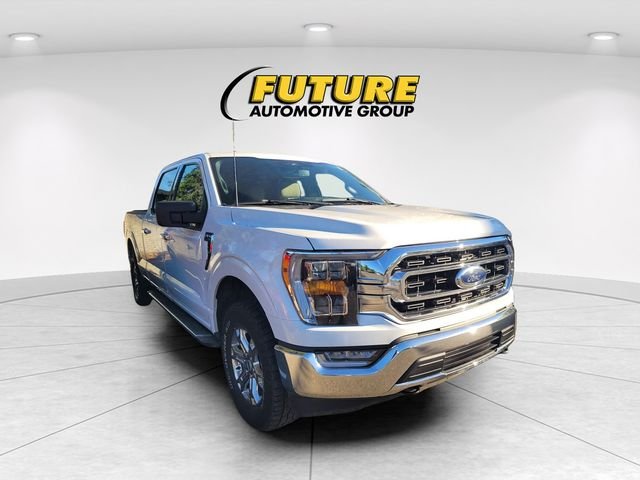 Used 2022 White Ford XLT image 1