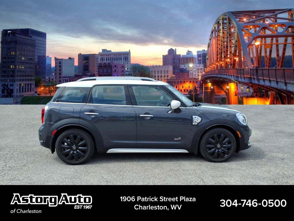 Used 2020 Thunder Gray Metallic MINI Cooper S image 2