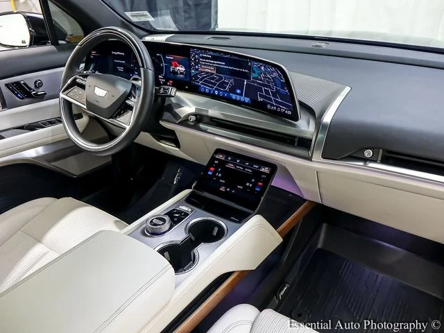 2026 Cadillac VISTIQ Luxury - Photo 32