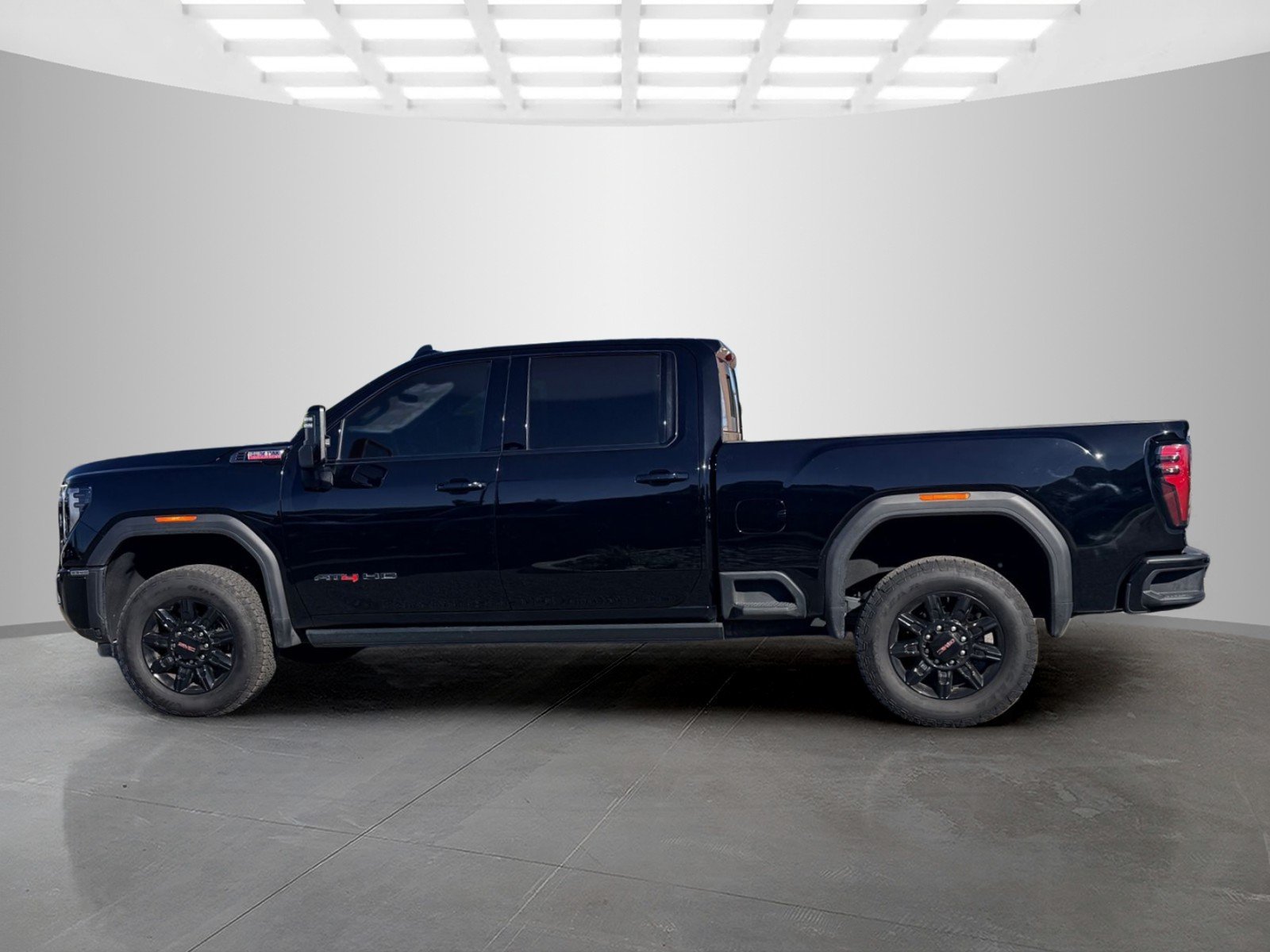 Used 2025 Black GMC AT4 image 8