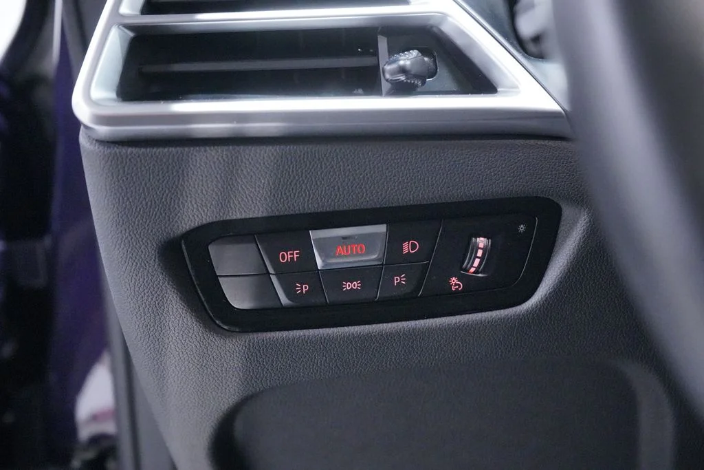 Used 2025 Thundernight Metallic BMW M240i image 20