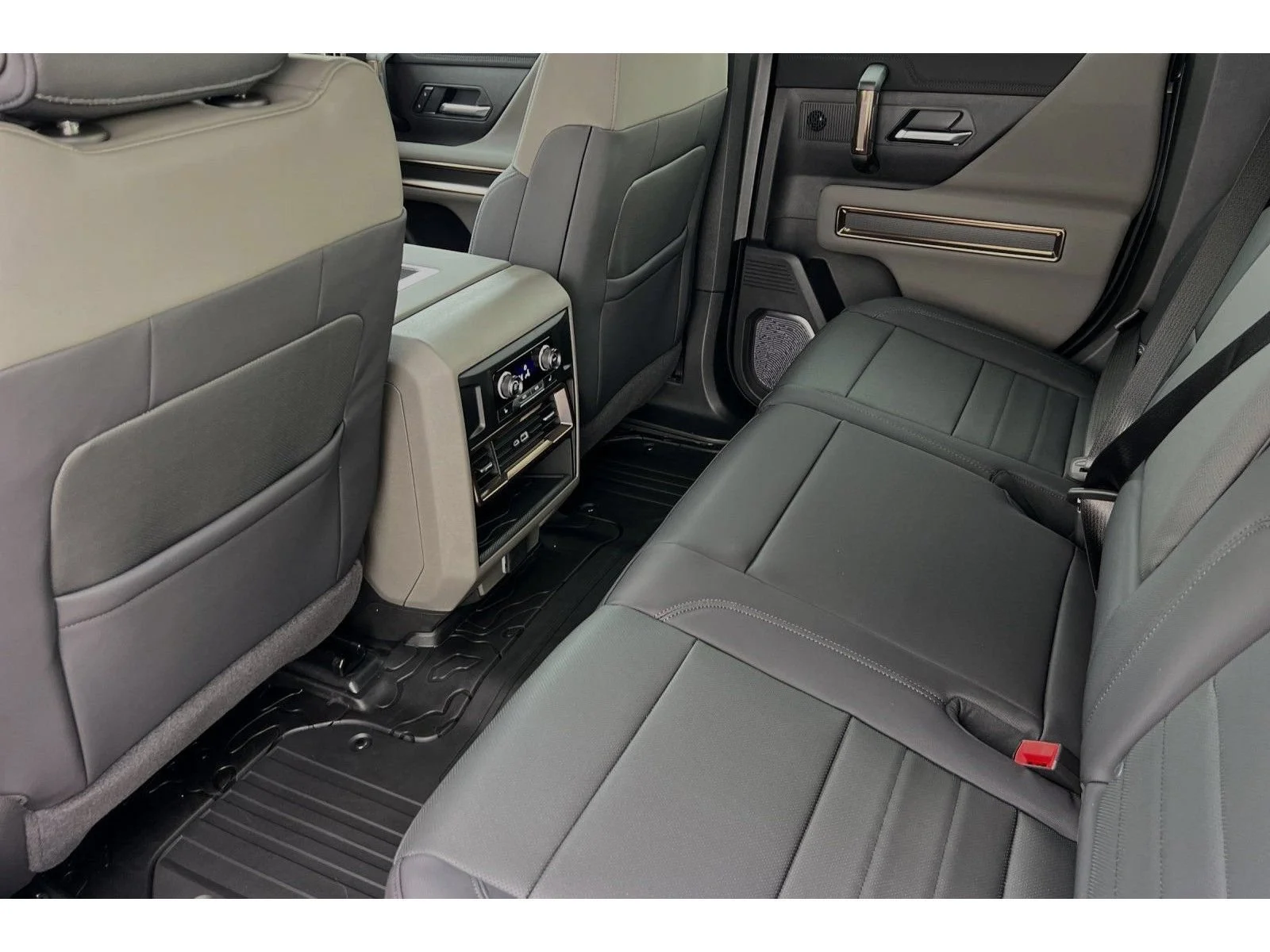 2025 GMC HUMMER EV 3X - Photo 11