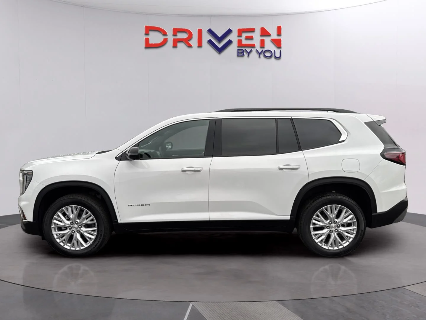 New 2026 Summit White GMC Elevation image 2