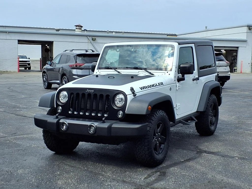 Used 2017 White Jeep Sport image 2