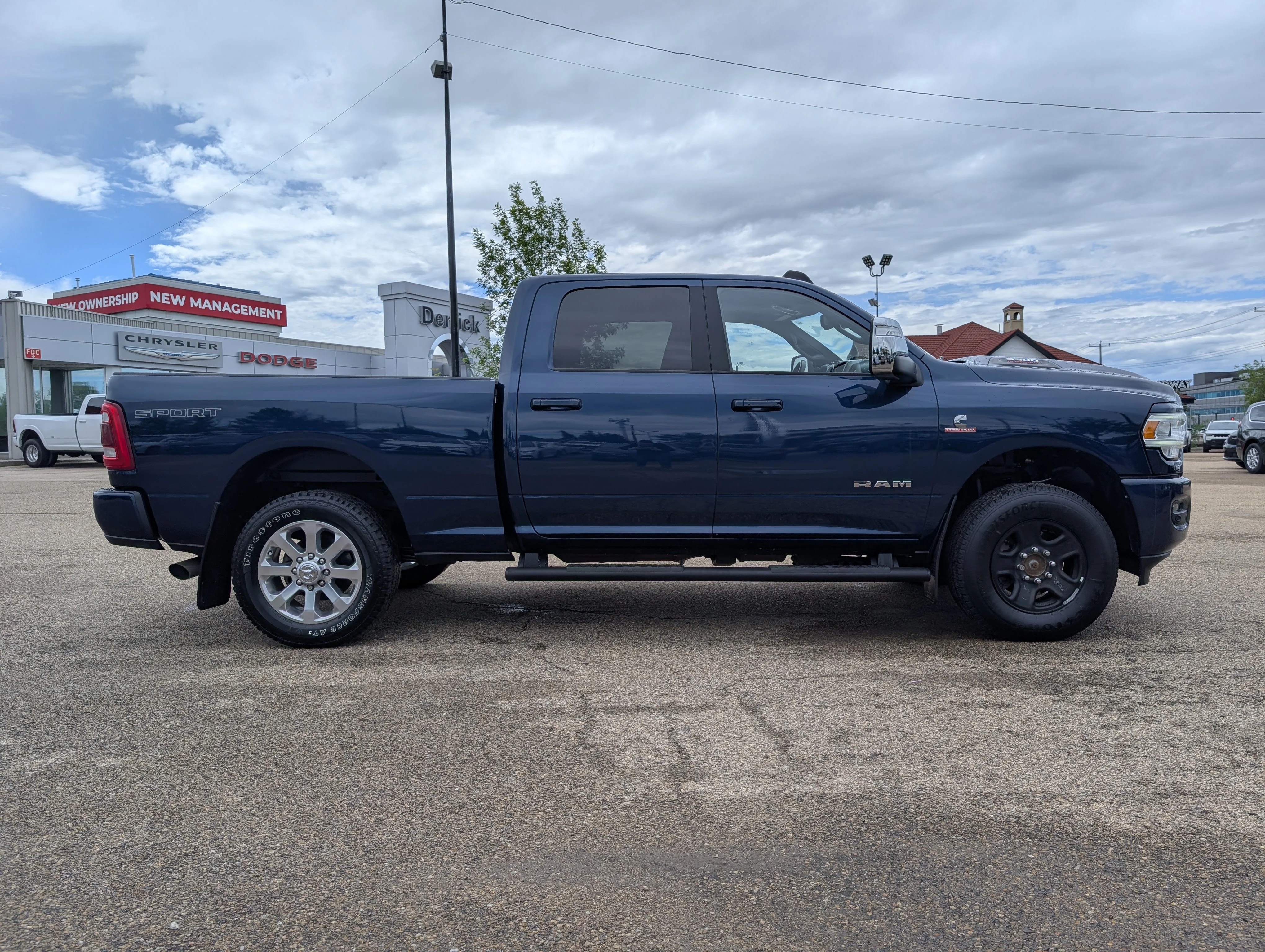 Used 2023 Patriot Blue Pearl Ram Laramie image 8
