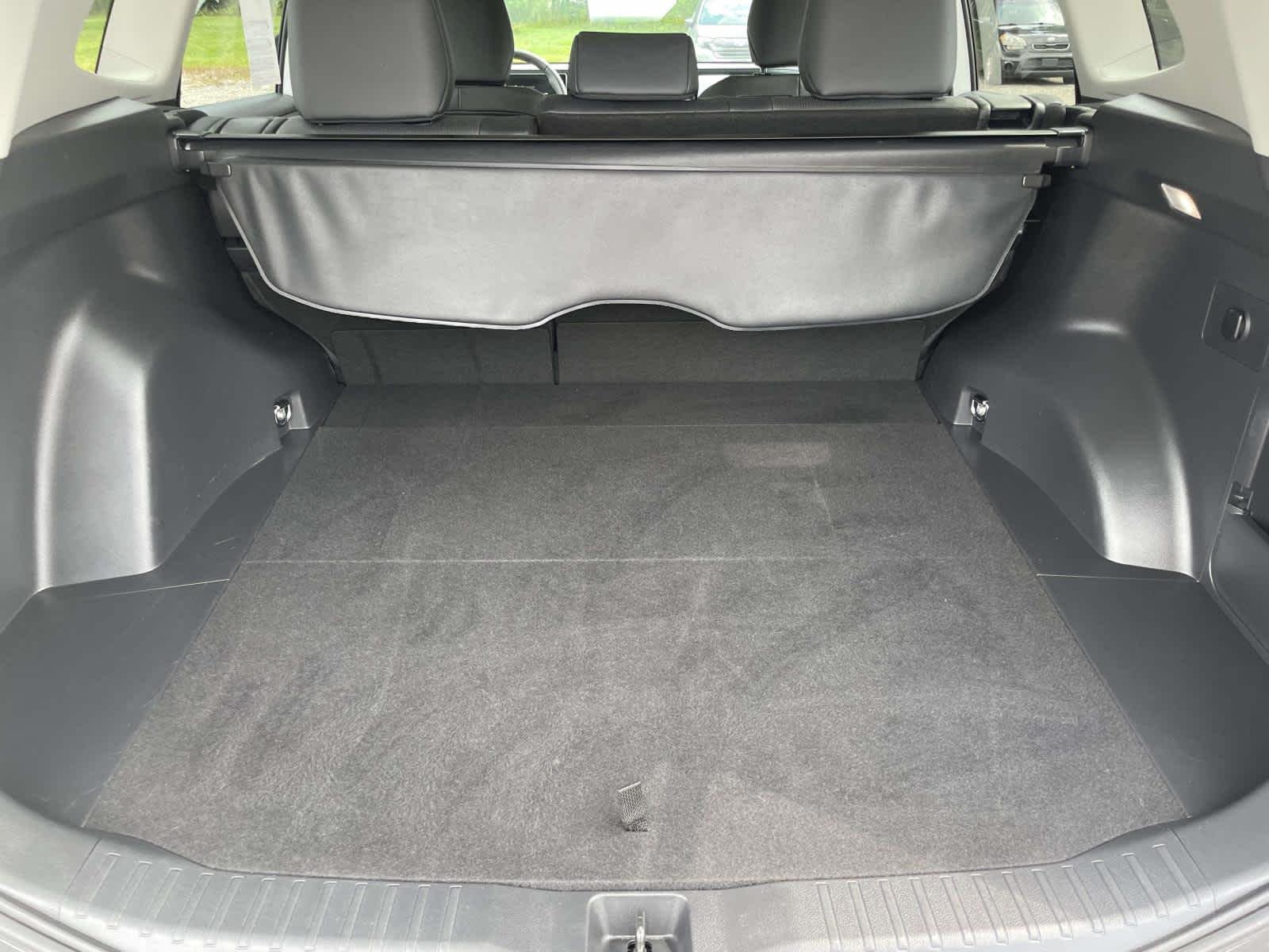 Used 2026 Wind Chill Pearl Toyota XLE Premium image 26