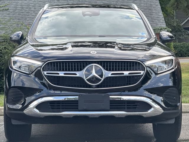New 2027 Black Mercedes-Benz GLC 300 image 10