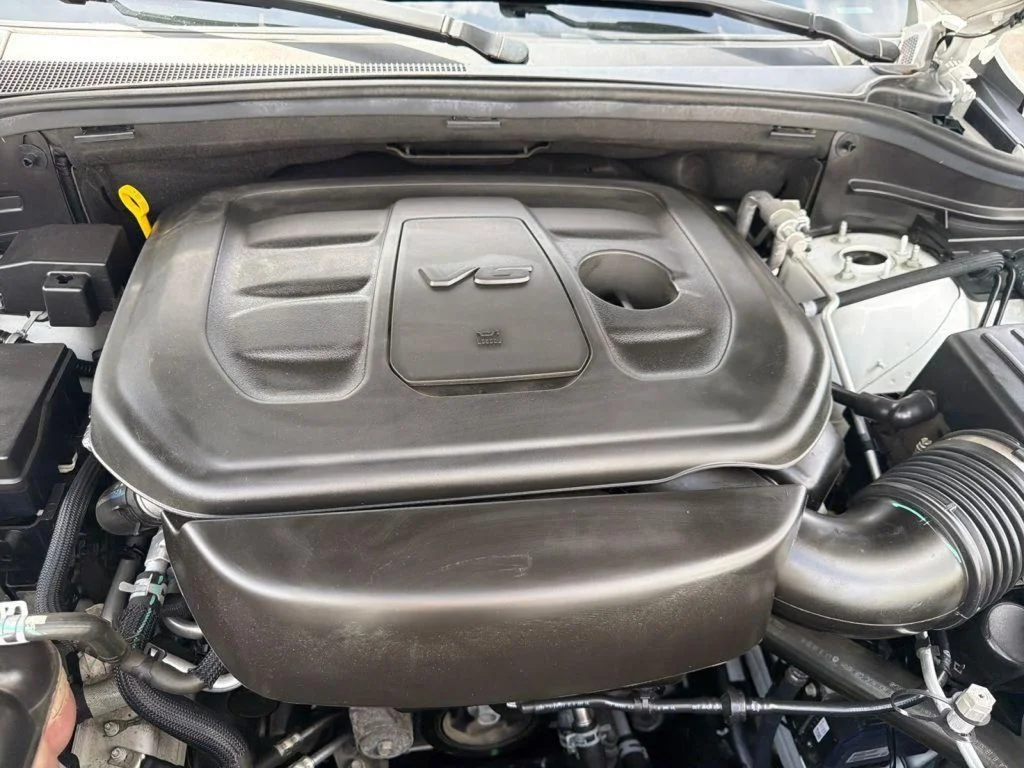 Certified Used 2021 White Jeep Limited image 12