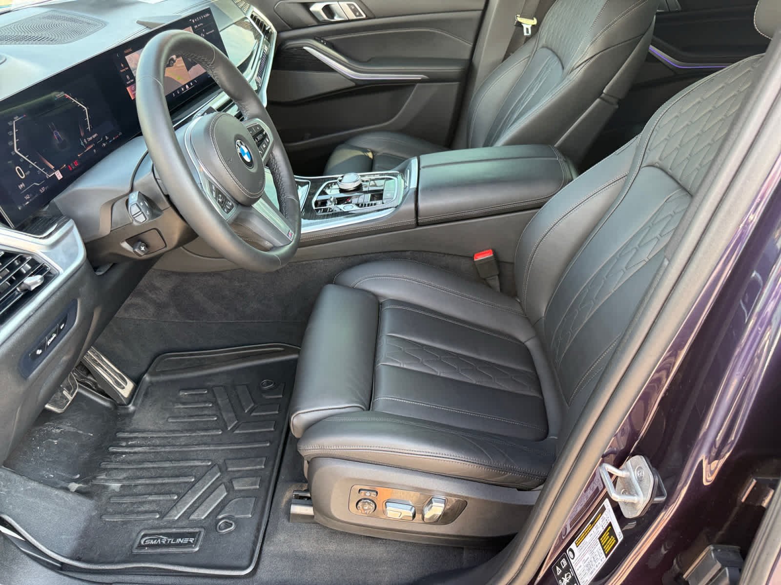 Used 2024 Technoviolet Metallic BMW xDrive40i image 10