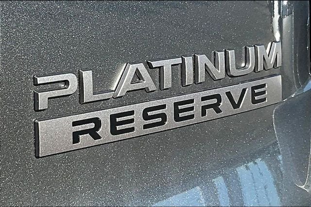 New 2026 Nissan Armada 3.5L TT V6 Platinum Reserve