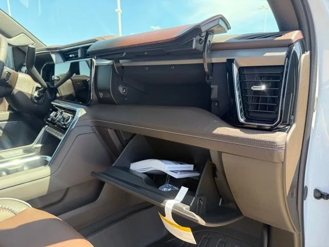 2026 GMC Sierra 2500HD Denali - Photo 59