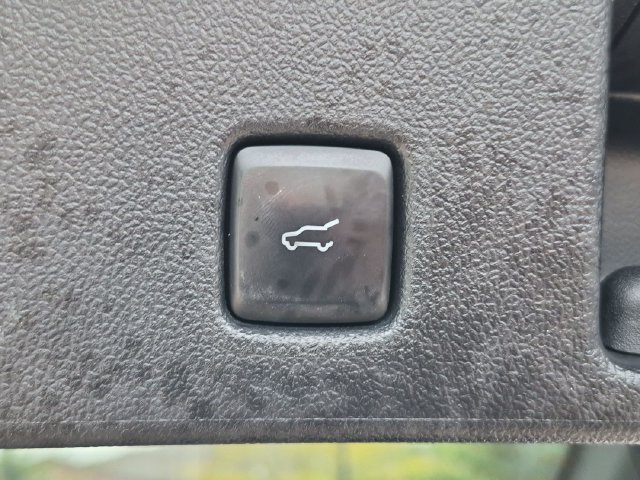 Used 2023 Blue Ford Base image 24