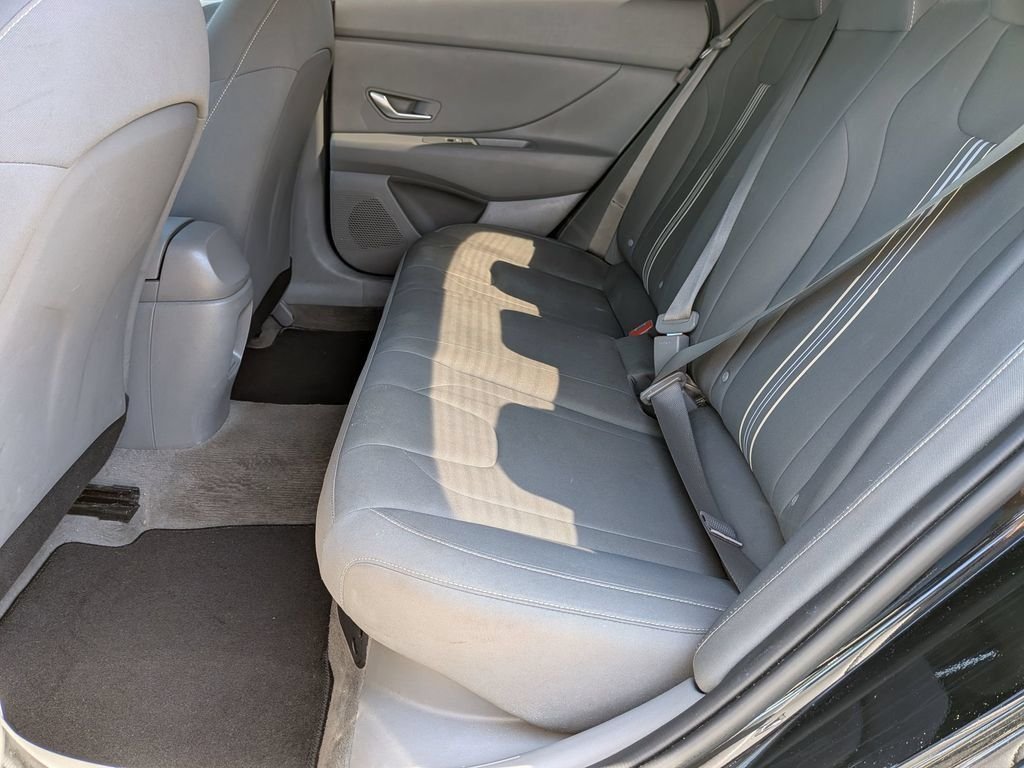 Used 2024 Black Hyundai Blue image 27