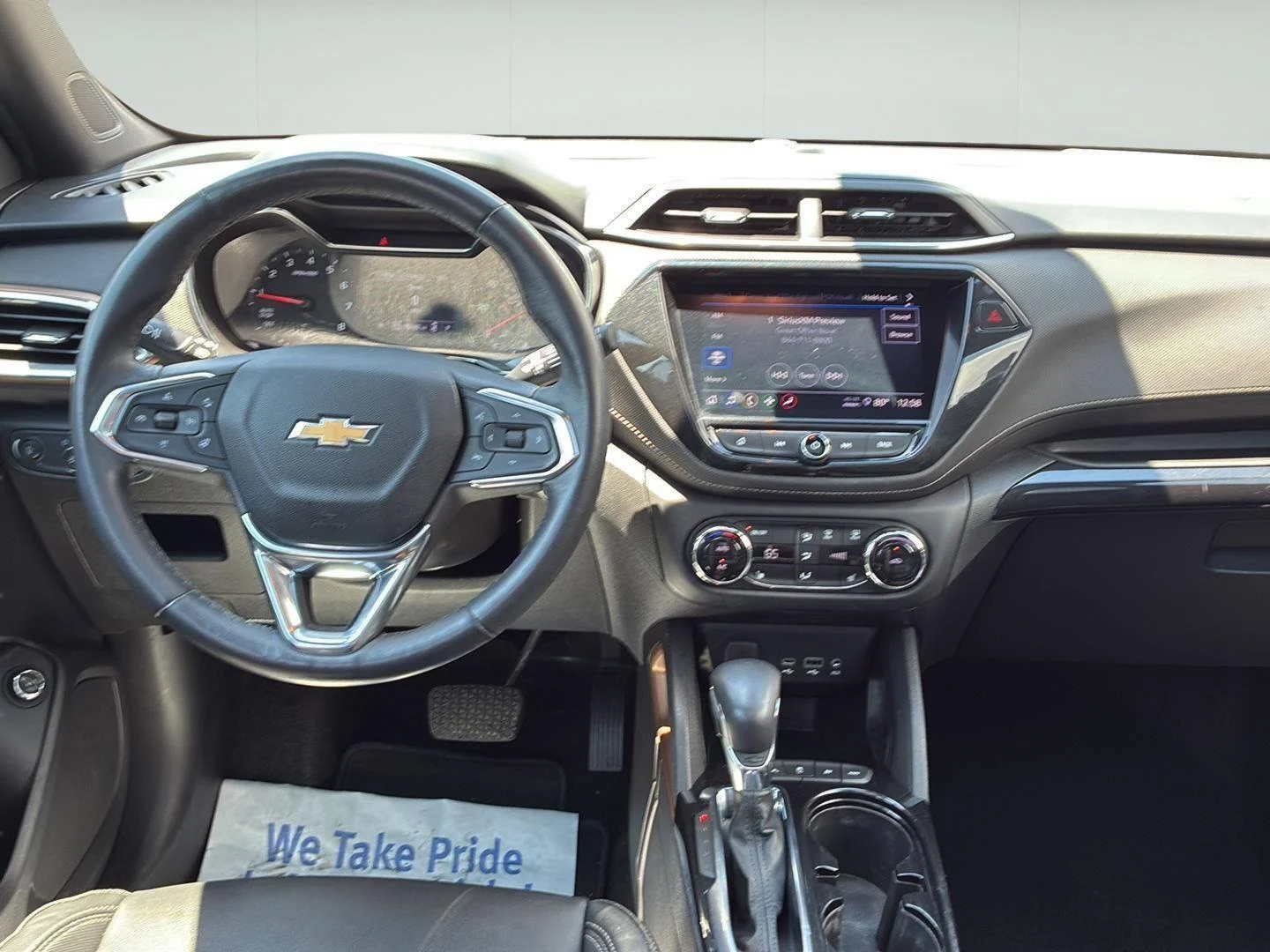 Used 2022 Zeus Bronze Metallic Chevrolet ACTIV image 22