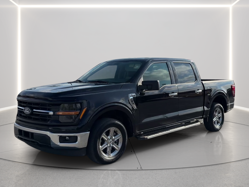 Used 2025 Black Metallic Ford XLT image 1