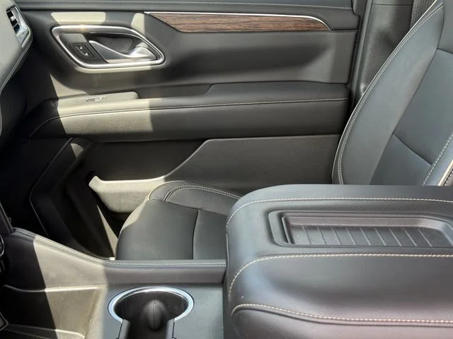 Used 2021 Shadow Gray Metallic Chevrolet Premier image 11