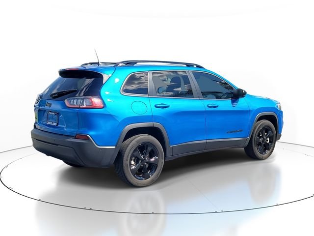 Used 2023 Blue Jeep Altitude image 5