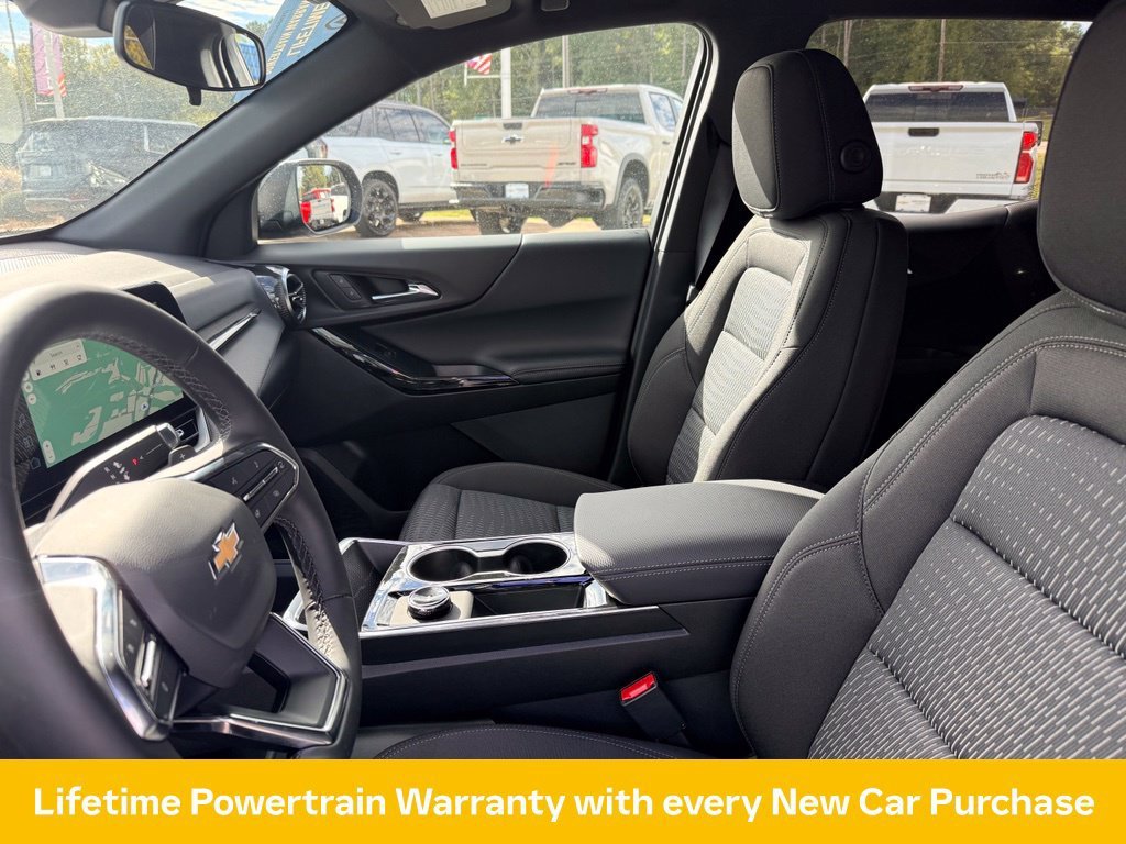 2027 Chevrolet Equinox LT - Photo 6