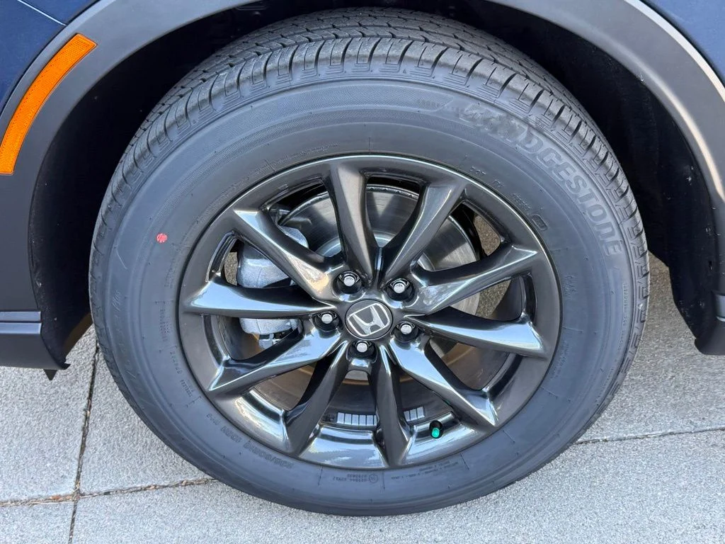 Certified Used 2026  Honda EX-L image 13