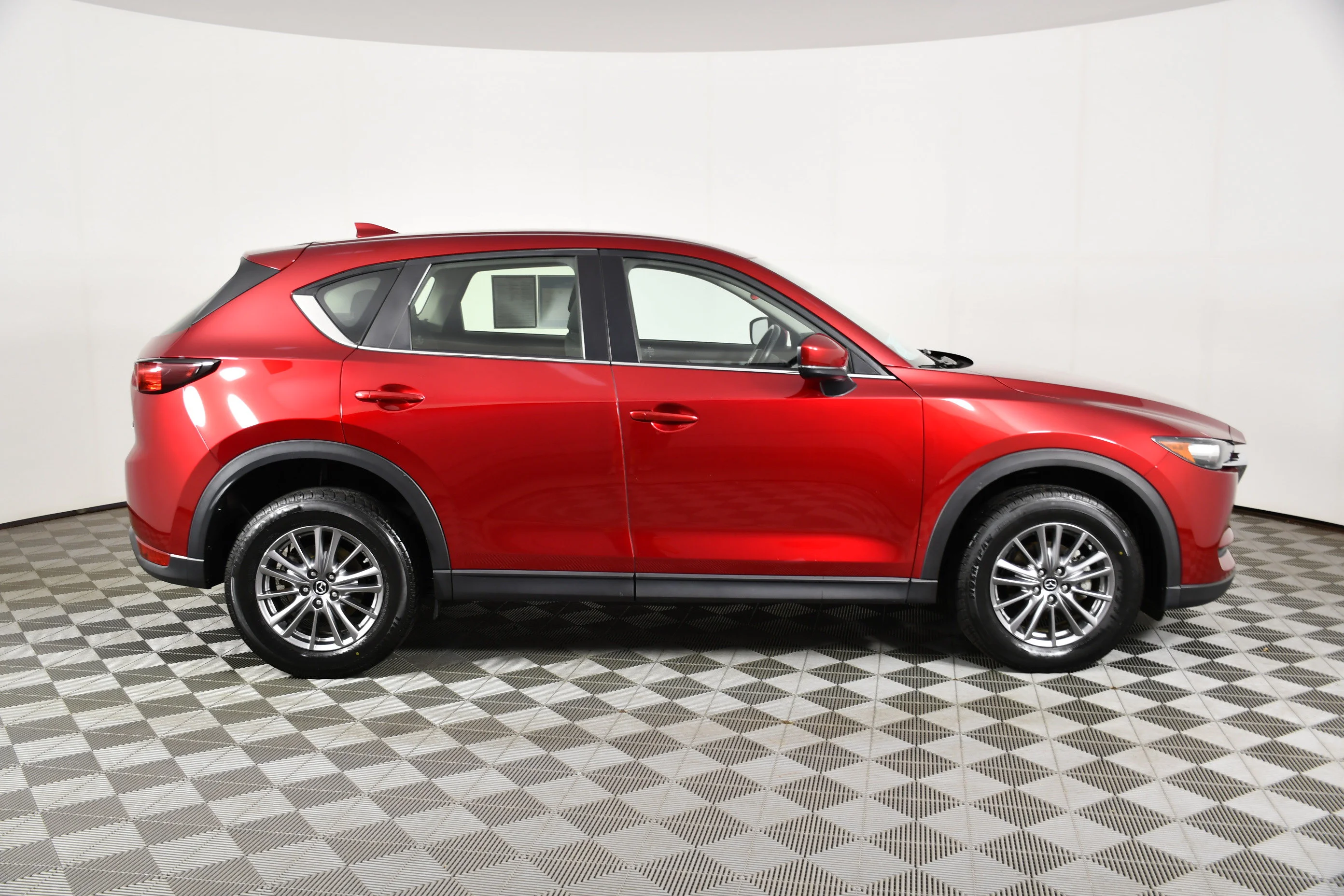 Used 2018 Soul Red Crystal Metallic Mazda Sport image 5