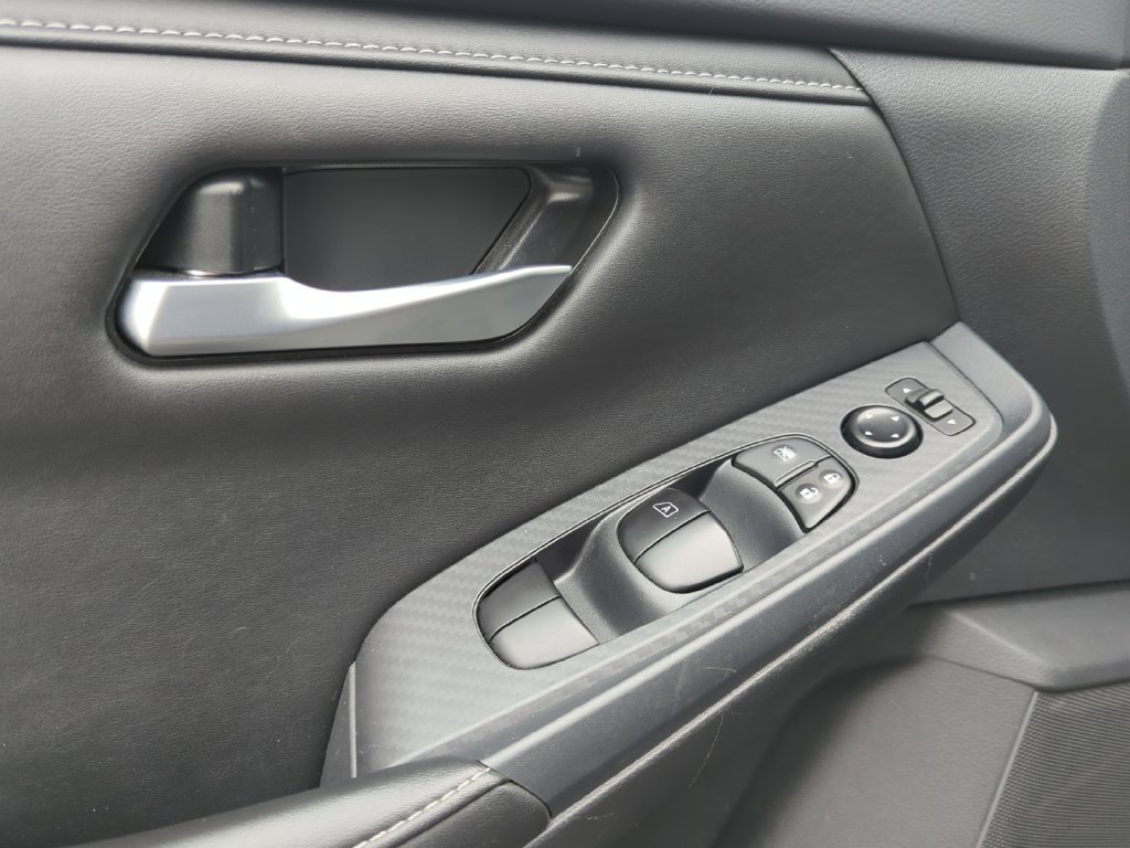 Used 2025 Black Nissan SV image 10