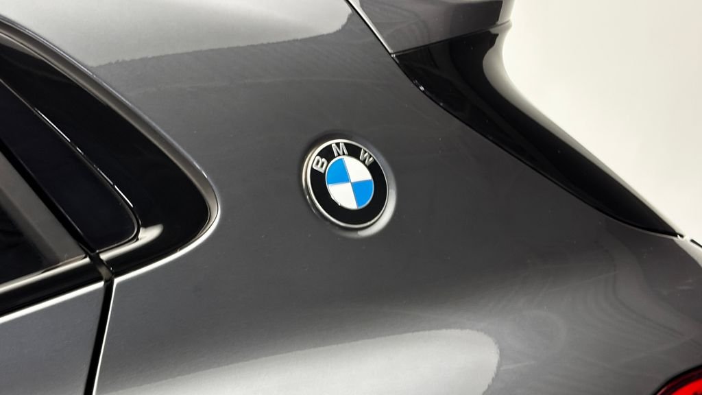Used 2019 Gray BMW xDrive28i image 7