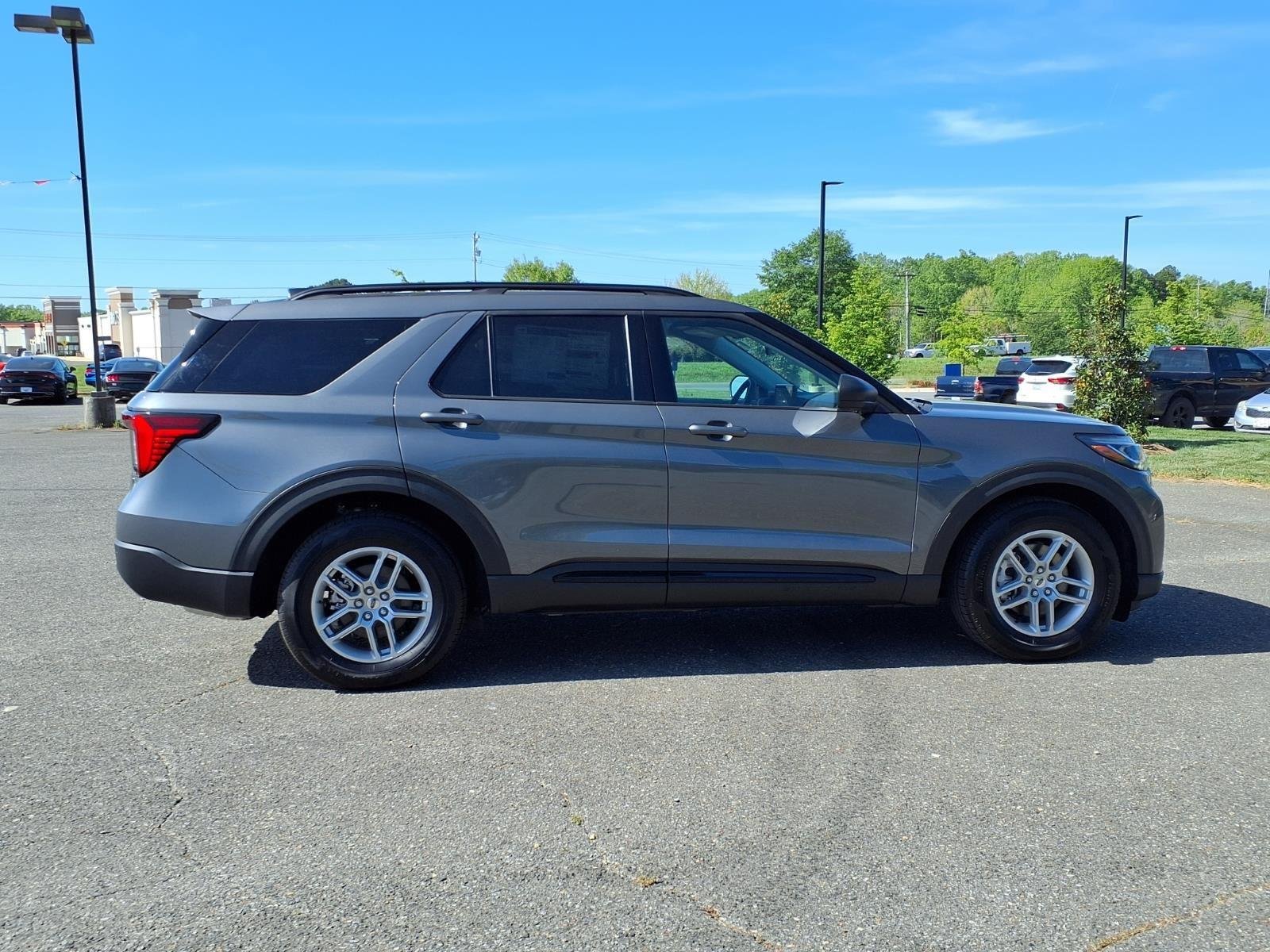 New 2026 Carbonized Gray Metallic Ford Active image 11