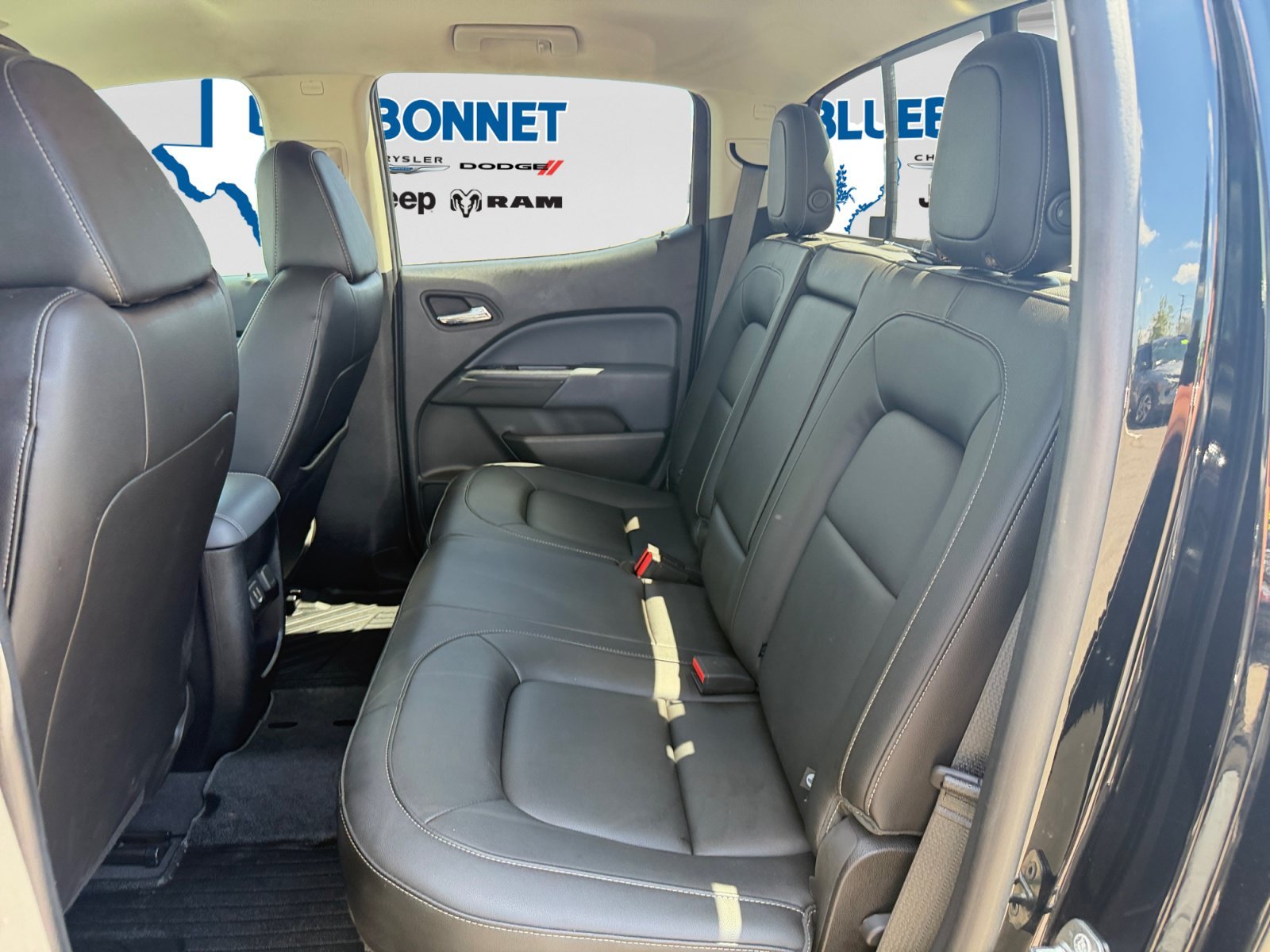 Used 2019 Black Chevrolet 4WD Z71 image 22