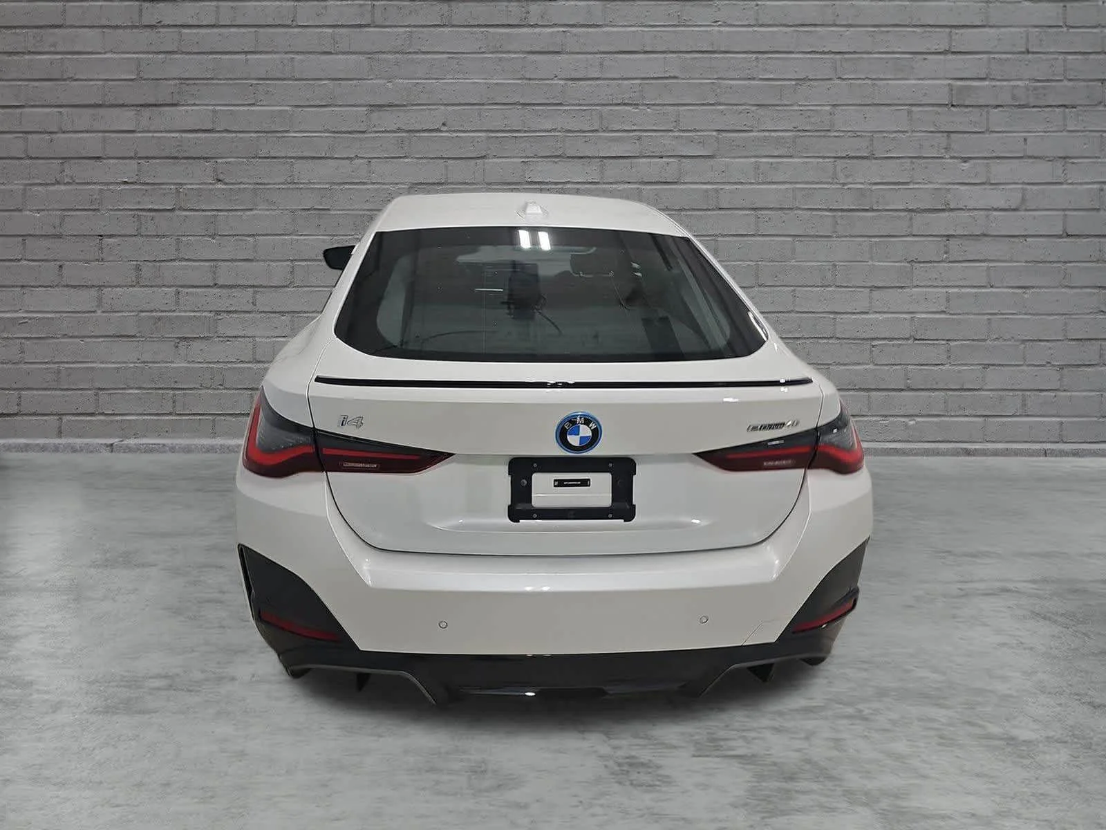 Certified Used 2023 Mineral White Metallic BMW eDrive40 image 4