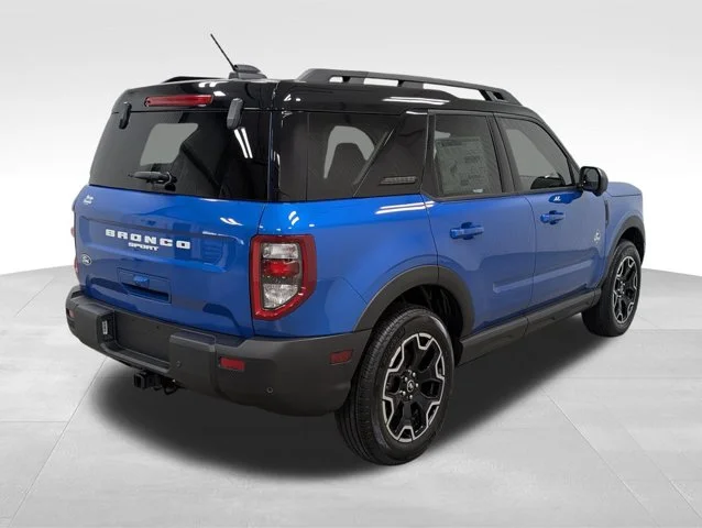 New 2026 Velocity Blue Metallic Ford Outer Banks® image 46