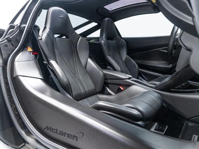 Used 2018 Gray McLaren Base image 90