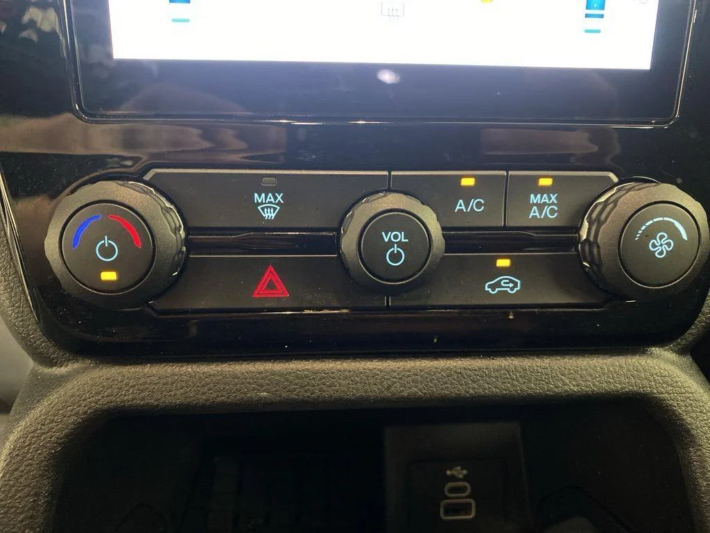 Used 2024 Shadow Black Ford XLT image 15