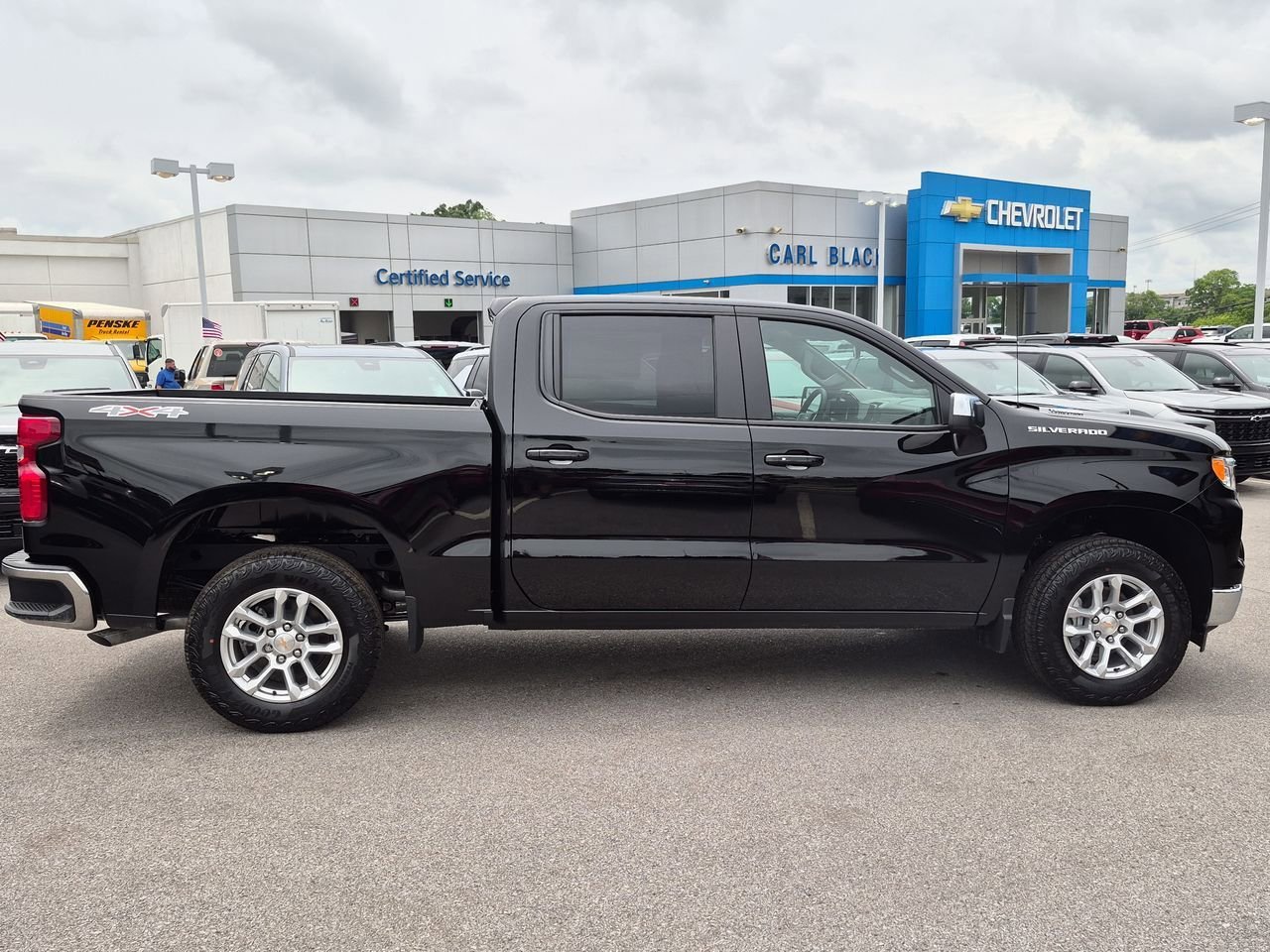 2026 Chevrolet Silverado 1500 LT - Photo 9