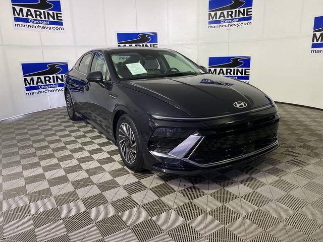 2024 Hyundai Sonata Hybrid