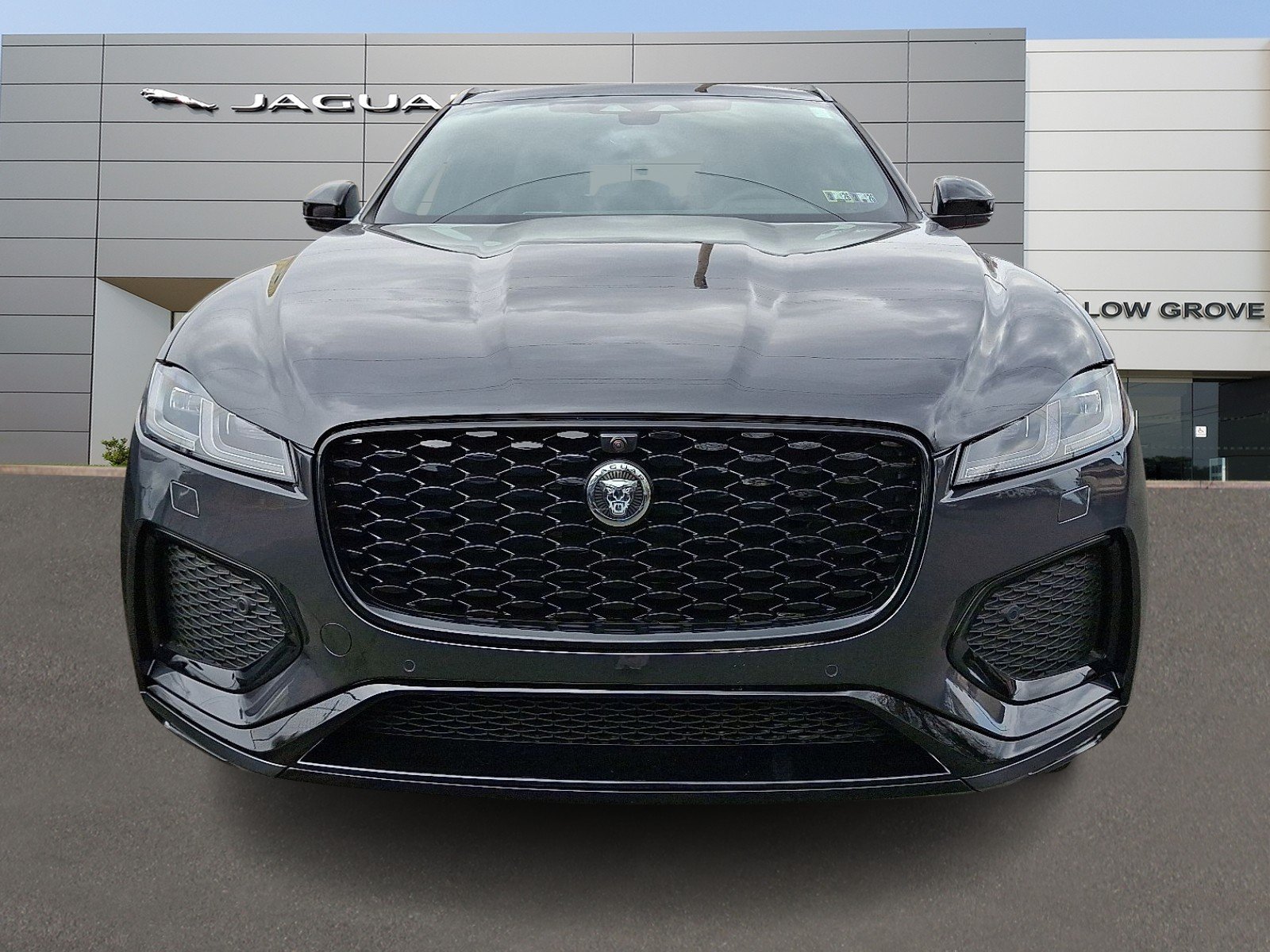 2026 Jaguar F-Pace R-Dynamic S - Photo 8
