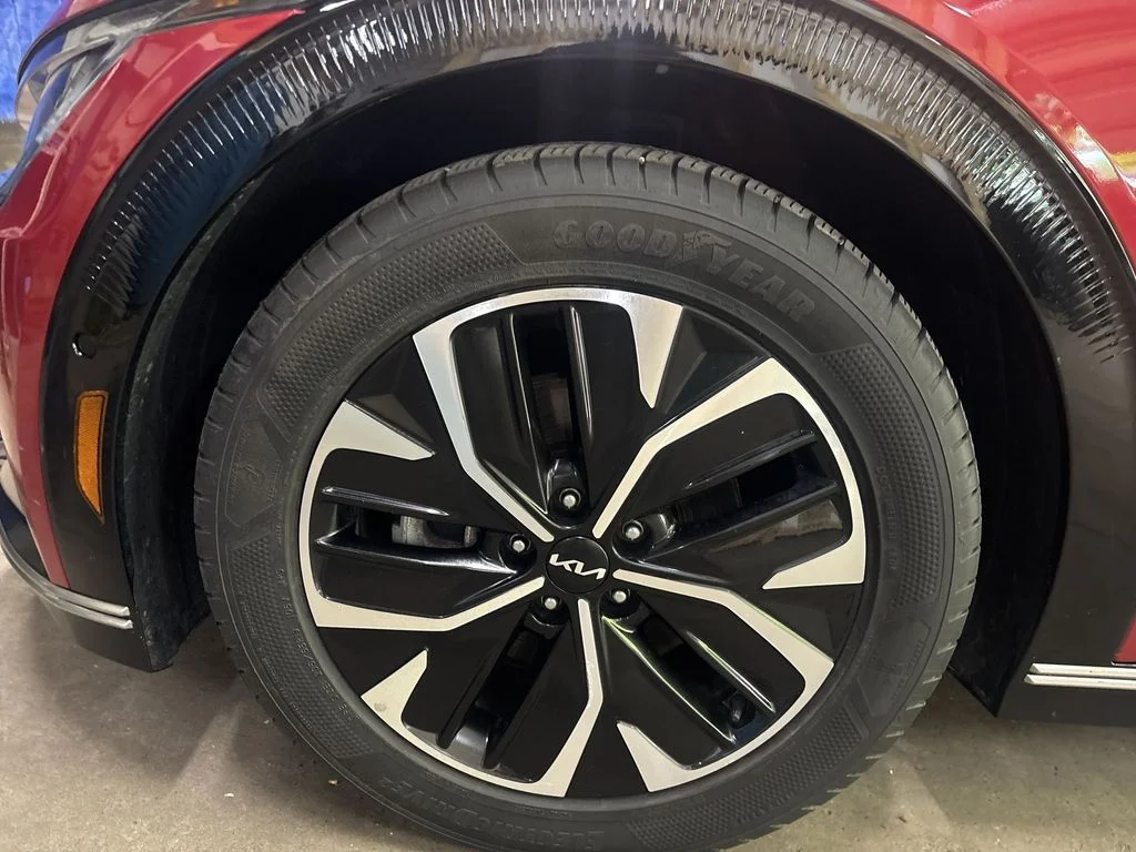 2022 Kia EV6 Wind - Photo 18