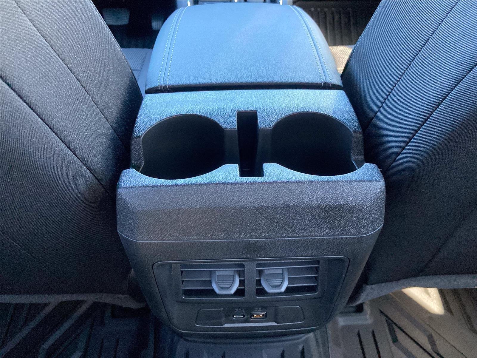 New 2026 Onyx Black GMC Elevation image 27