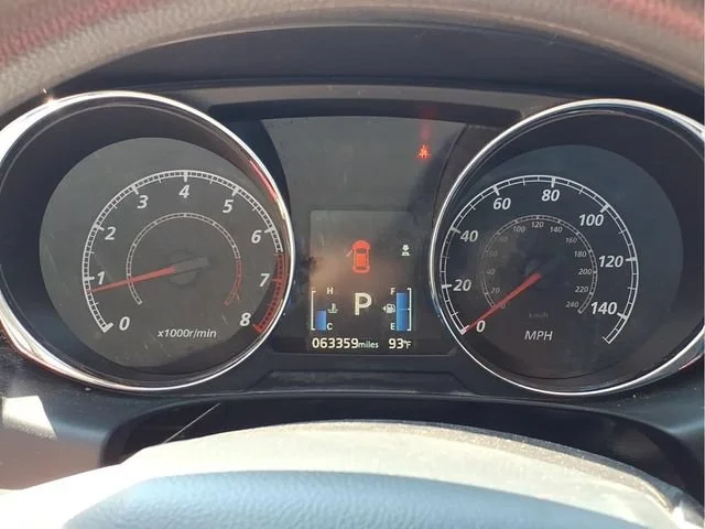 Used 2024  Mitsubishi S image 12