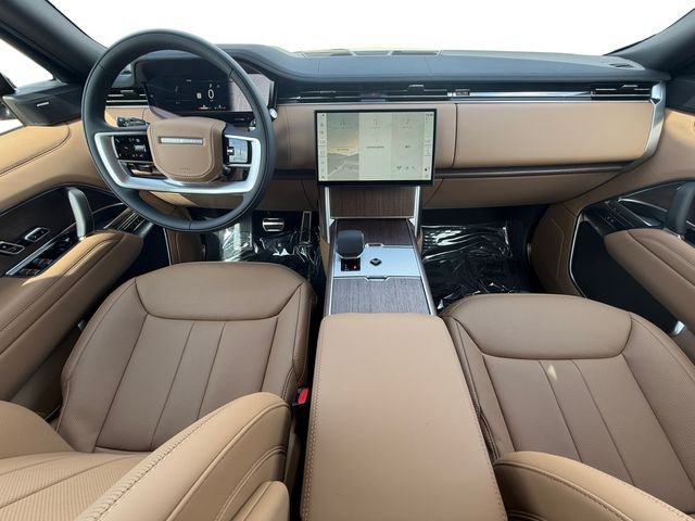 New 2026 Charente Grey Land Rover SE image 12