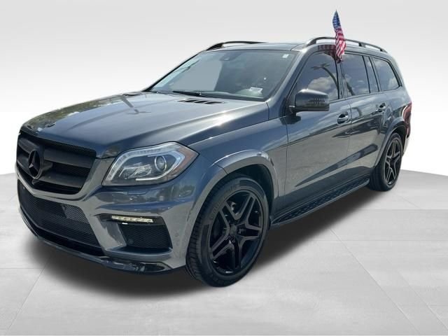 Used 2016 Gray Mercedes-Benz GL 550 image 9