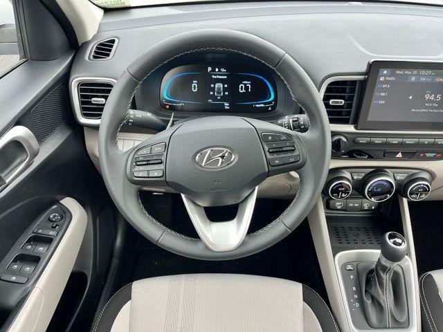 New 2026 White Hyundai SEL image 8