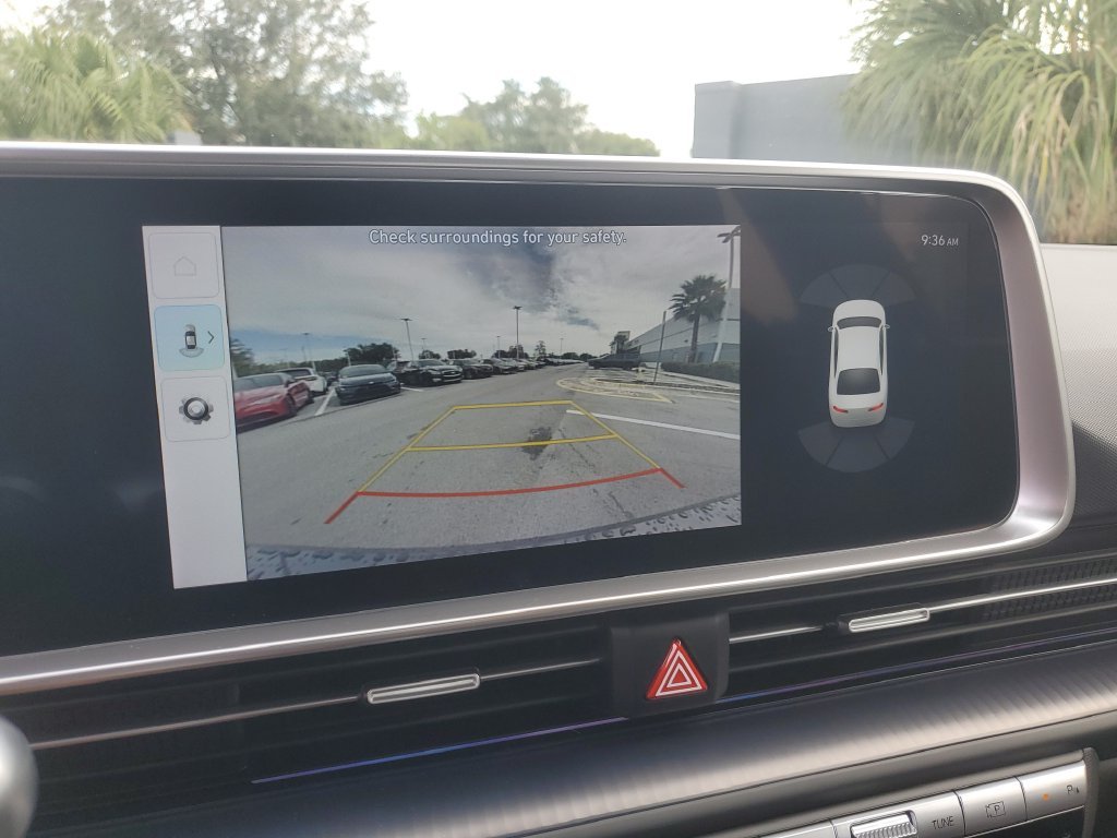 Used 2024 Black Hyundai SEL image 20