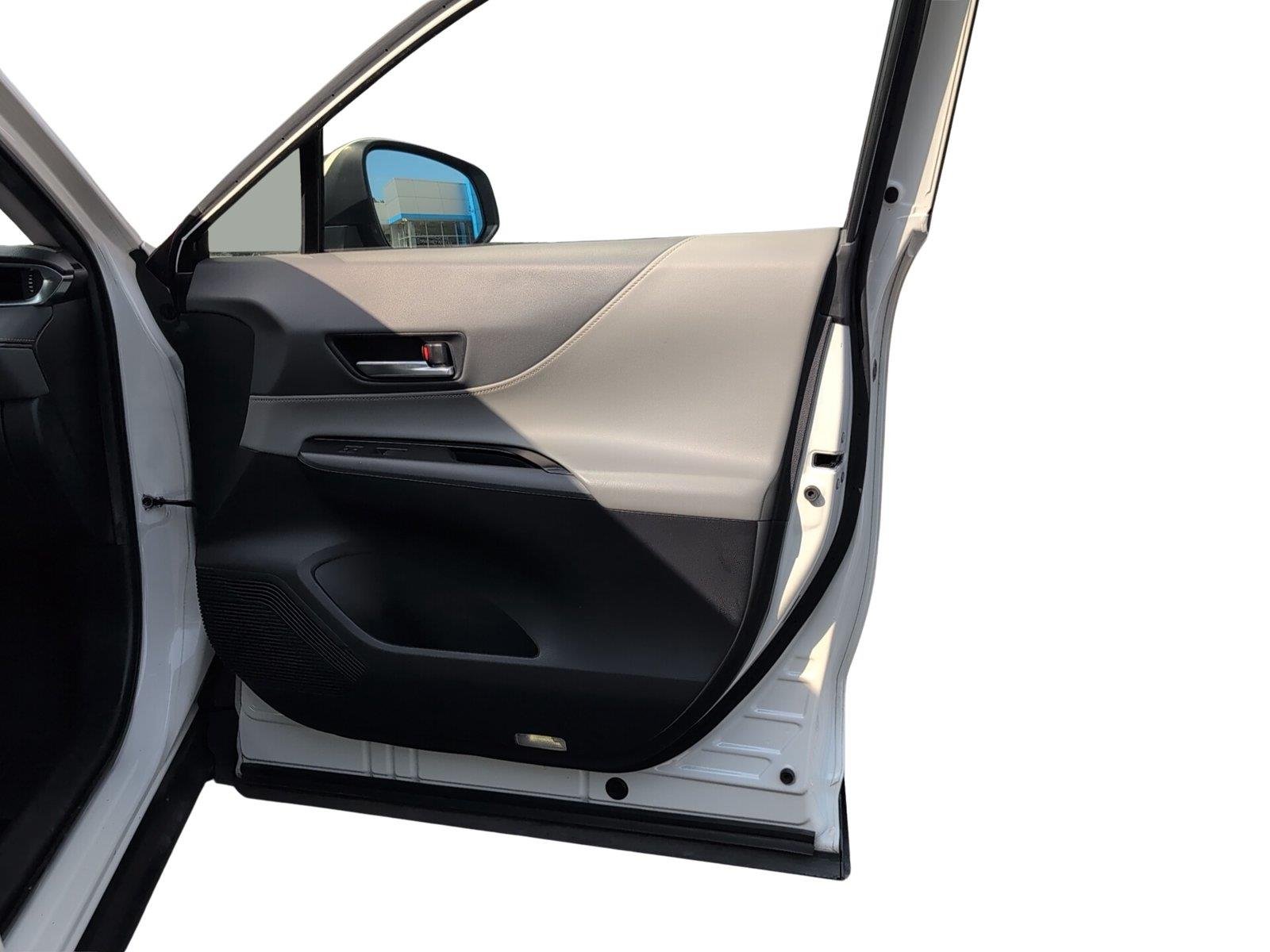 Used 2021 Blizzard Pearl Toyota LE image 16