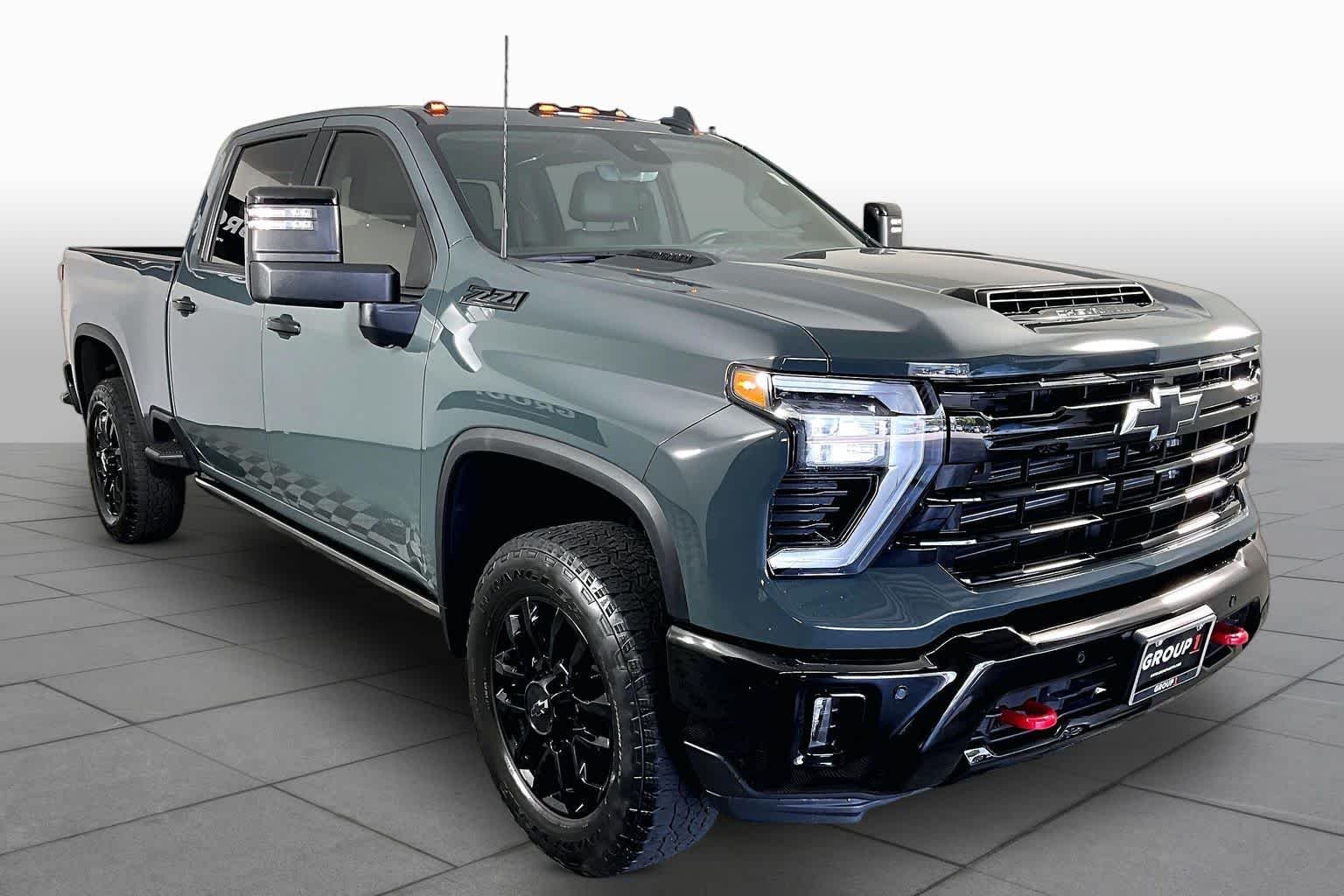 Used 2026 Cypress Gray Chevrolet LTZ image 3