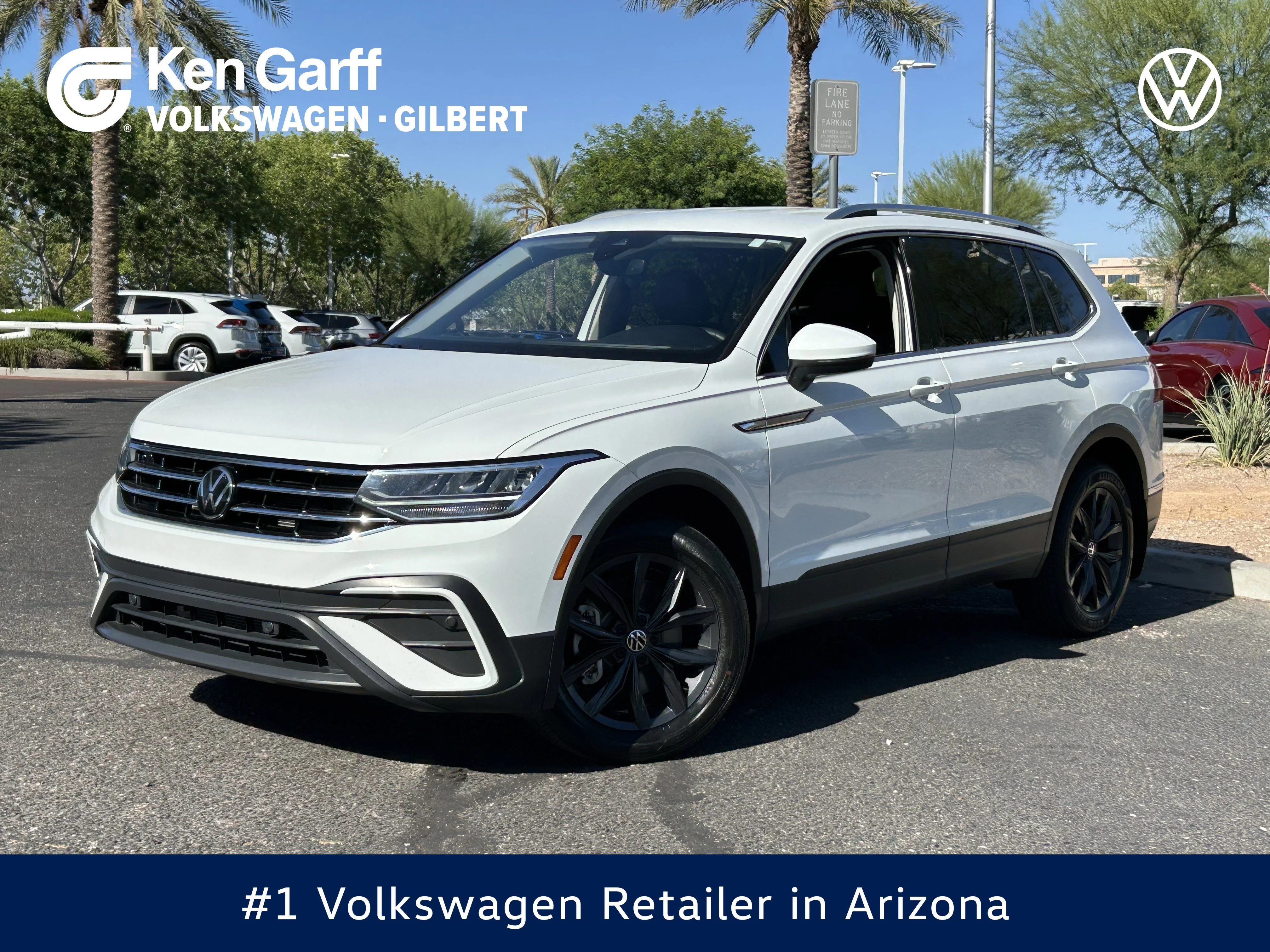 2024 Volkswagen Tiguan 2.0T SE's photo