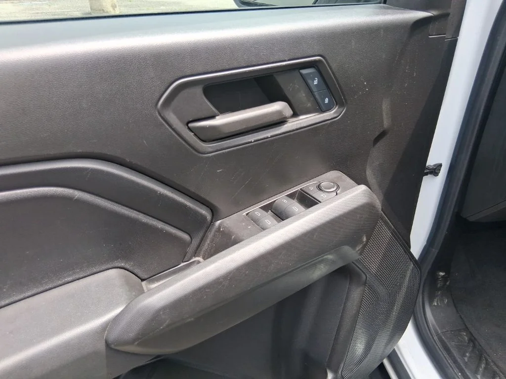 Used 2024 White Chevrolet Trail Boss image 5